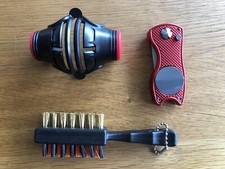 Golfers-Set mit Pitchgabel, Ballmarker und Reinigungsbürste; Golfzubehör
