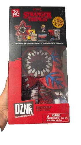 Stranger Things DZNR DEMOGORGON Autopsy Edition Plush + Mystery Capsule Pack New