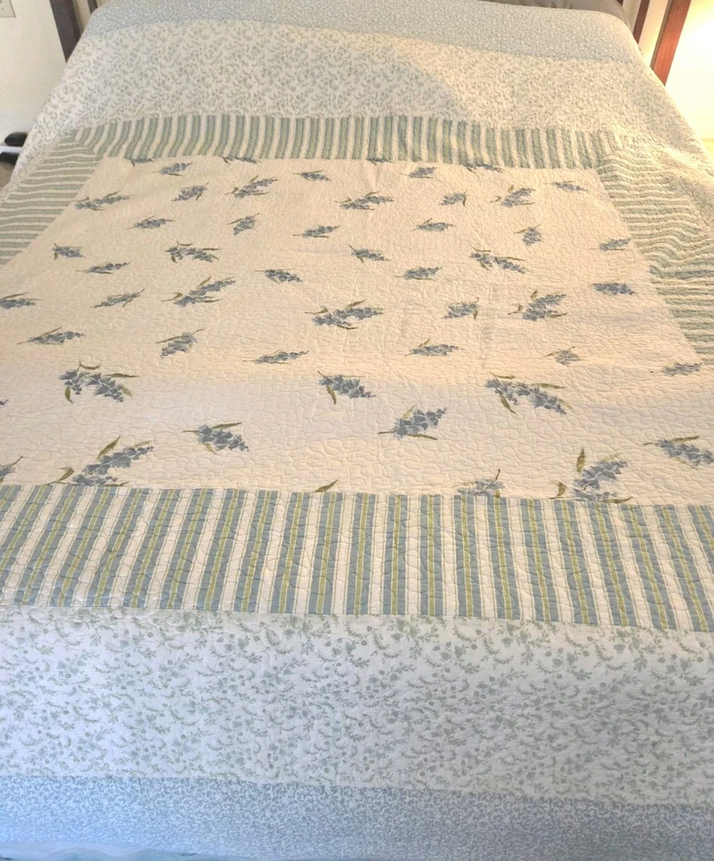 Винтажный Martha Stewart коллекции цветочный полный размер лоскутное одеяло, 2 Shams, белый, синий, зеленый - Изображение 2 из 4