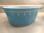 Vintage PYREX Blue SNOWFLAKE GARLAND 475-B Cinderella Casserole Dish Bowl 2.5 QT