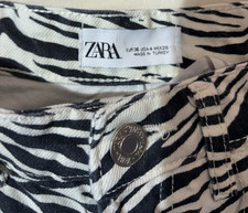 Zara Women's Zebra Print Straight Jeans Black/White Medium Wash 5-Pocket Denim