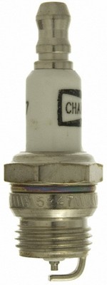 Champion DJ6J Copper Plus Small Engine Spark Plug - 851 (Pack of 1)