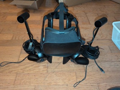 Oculus Rift CV1 VR Headset Controllers Sensors Bundle