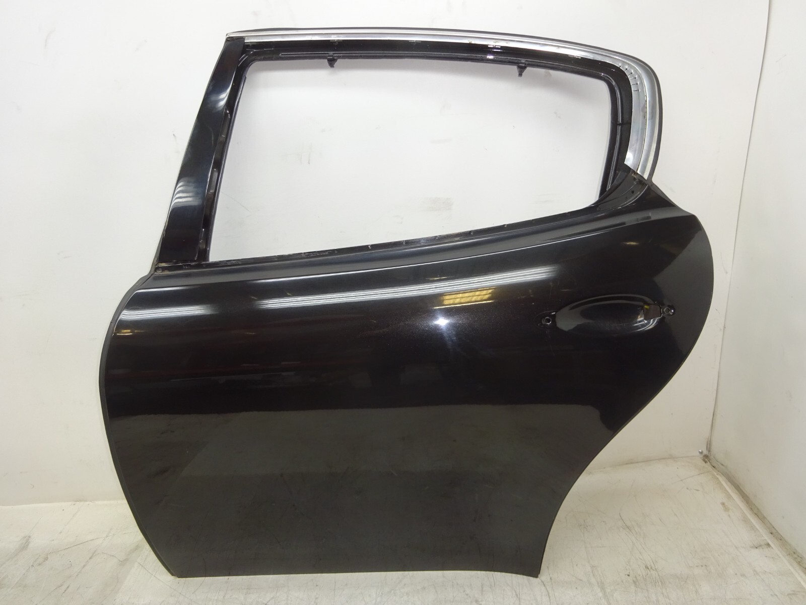 2005-2008 Maserati Quattroporte Rear Left Door Shell Panel Black OEM DE2209144