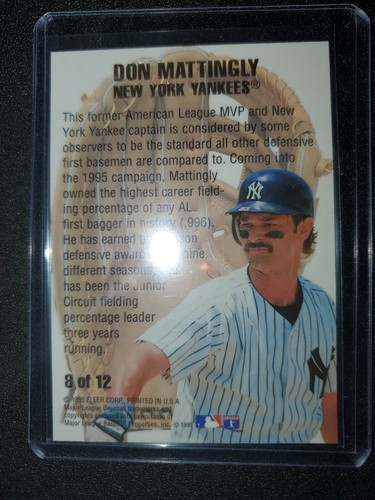 DON MATTINGLY 1995 FLAIR HOT GLOVES CARD #8 NEW YORK YANKEES NEW MINT - Bild 2 von 2