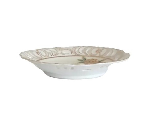 Tea Cup Saucer 5 in. made in Japan floral design gold trimmings  - Afbeelding 2 van 5