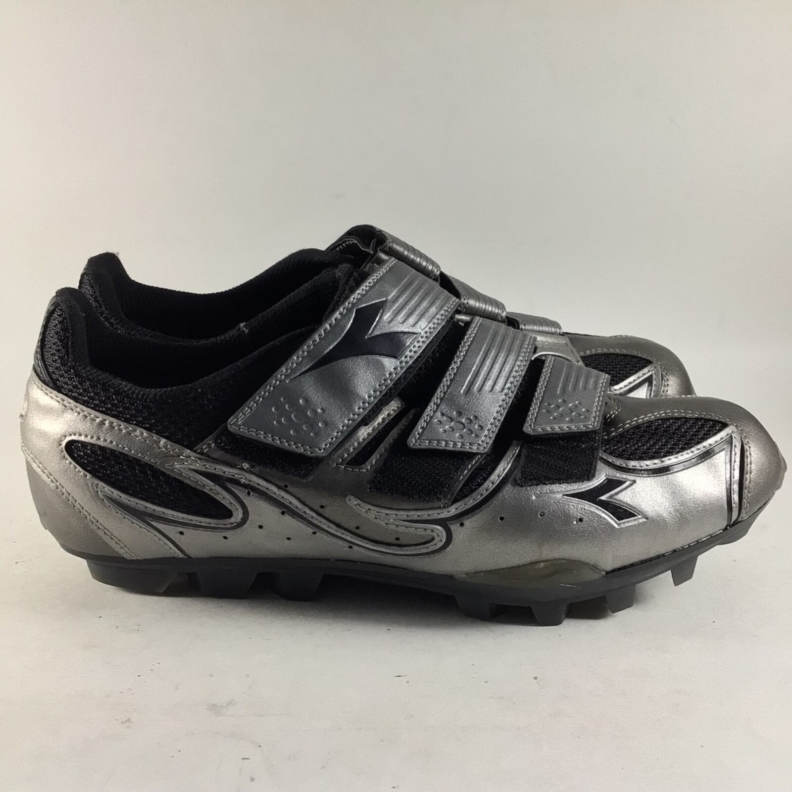 Diadora Cosmo mens cycling shoes cleats anthracite gr… Gem