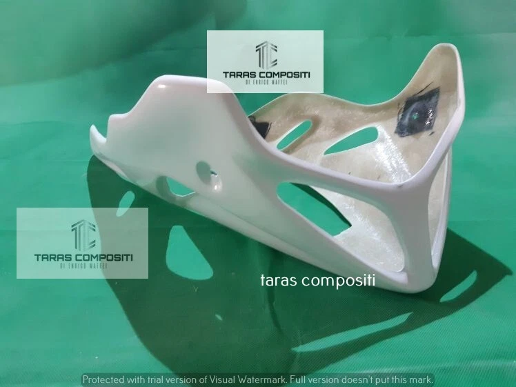 Puntale HONDA  HORNET 600 monta dal 98 al 06 completo di staffe - Imagen 3 de 4