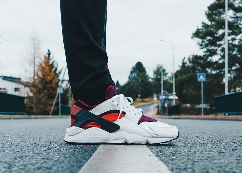 nike air huarach