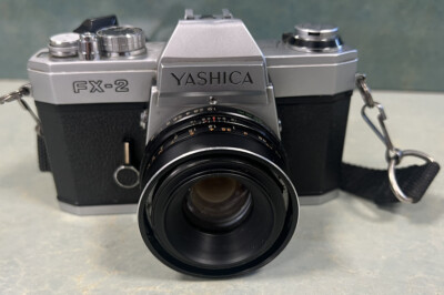 Yashica FX-2 35mm SLR Camera Body With Len (read)