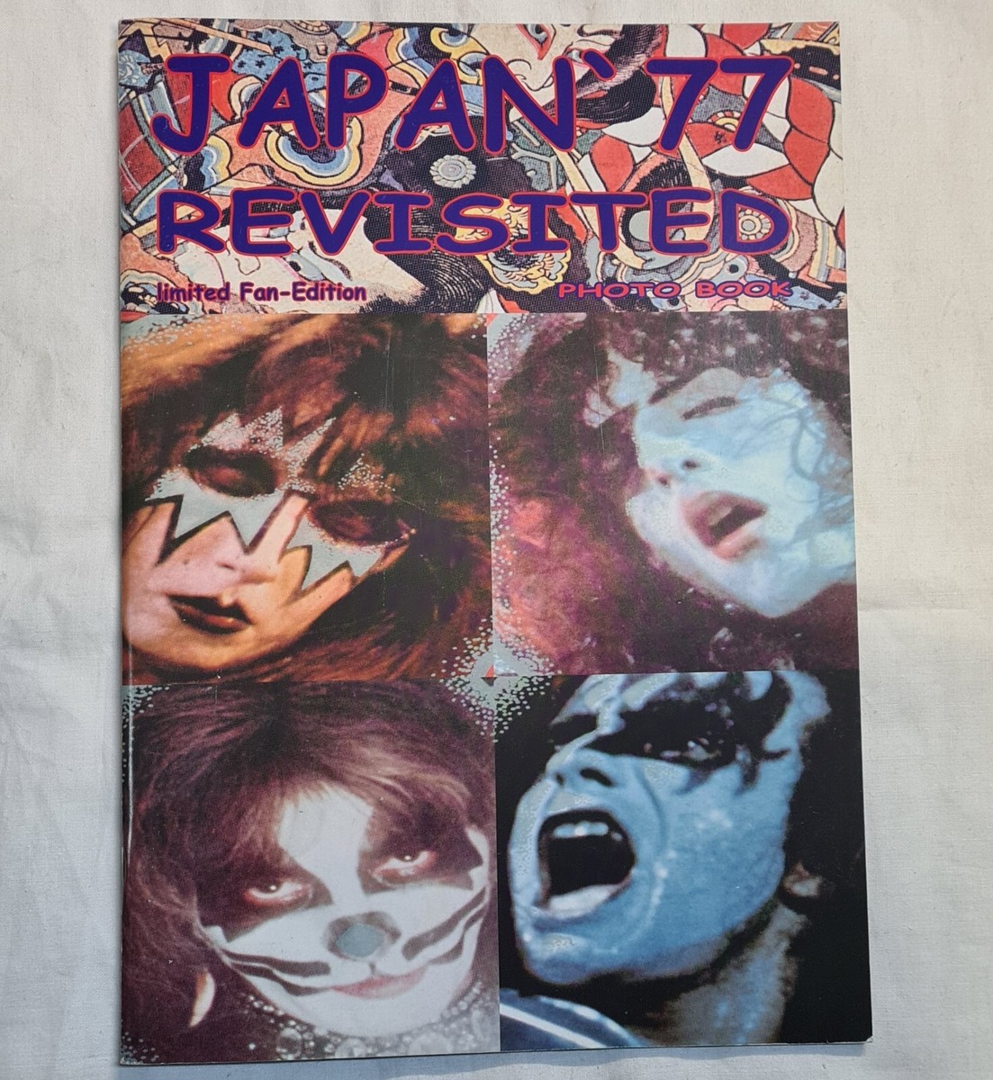 KISS - JAPAN '77 REVISITED LIMITED PHOTO BOOK - 48 PAGES KISS - JAPAN '77 REVISITED LIMITED PHOTO BOOK - 48 PAGES