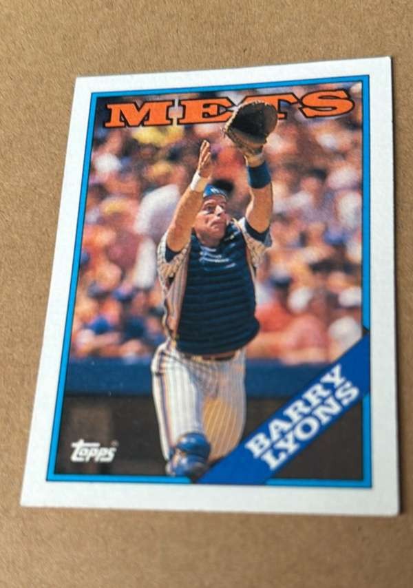 1988 Topps Cloth Test Issue #NNO Barry Lyons