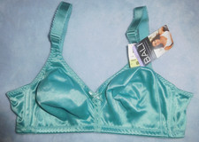 NWT Bali 38B Bra Double Support Wirefree Back Closure 3820 Wireless Teal Satin