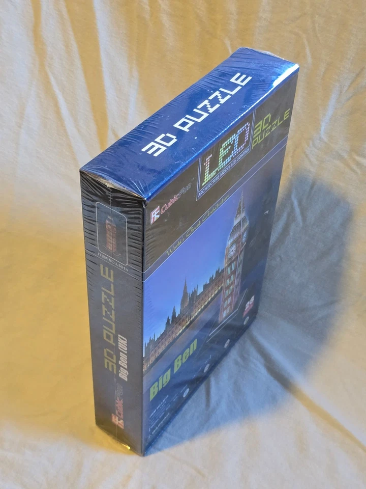 Big Ben London 3D Puzzle Architectural Model with LED Lighting - Sealed - Image 2 of 3
