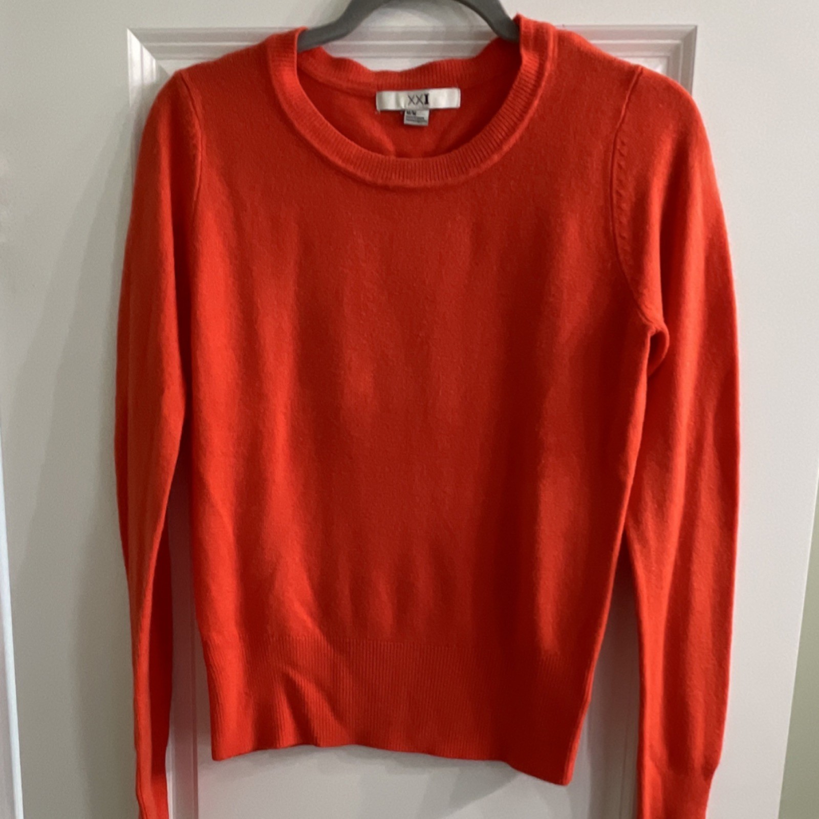 XXI 100% Acrylic Knit Pullover Sweater Orange Women's Size M Crew Neck