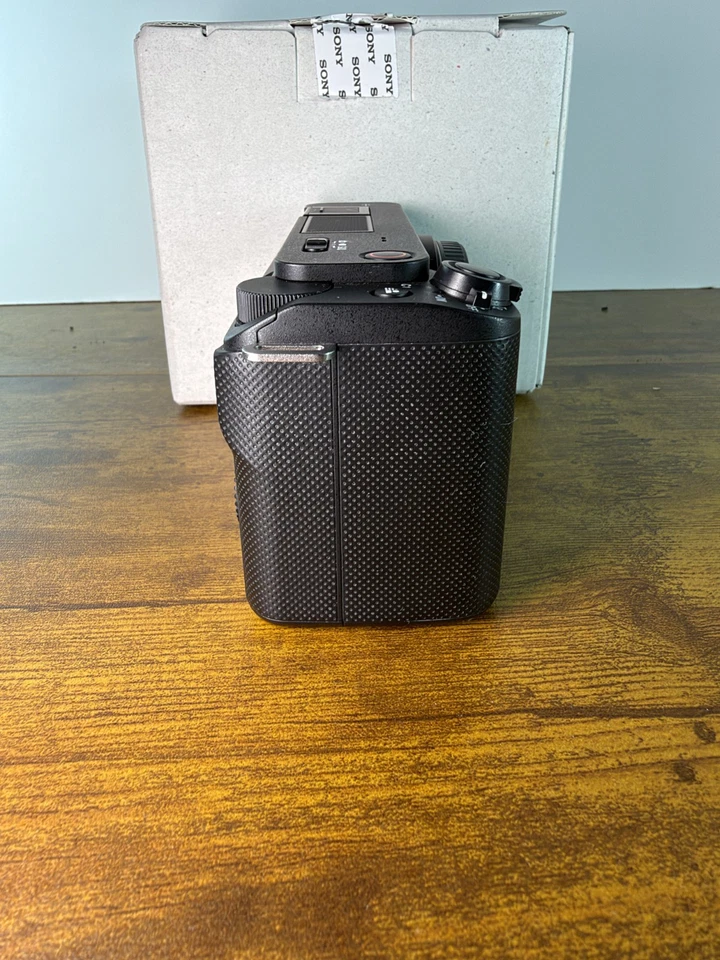Sony ZV-E1, photo 3 of 5