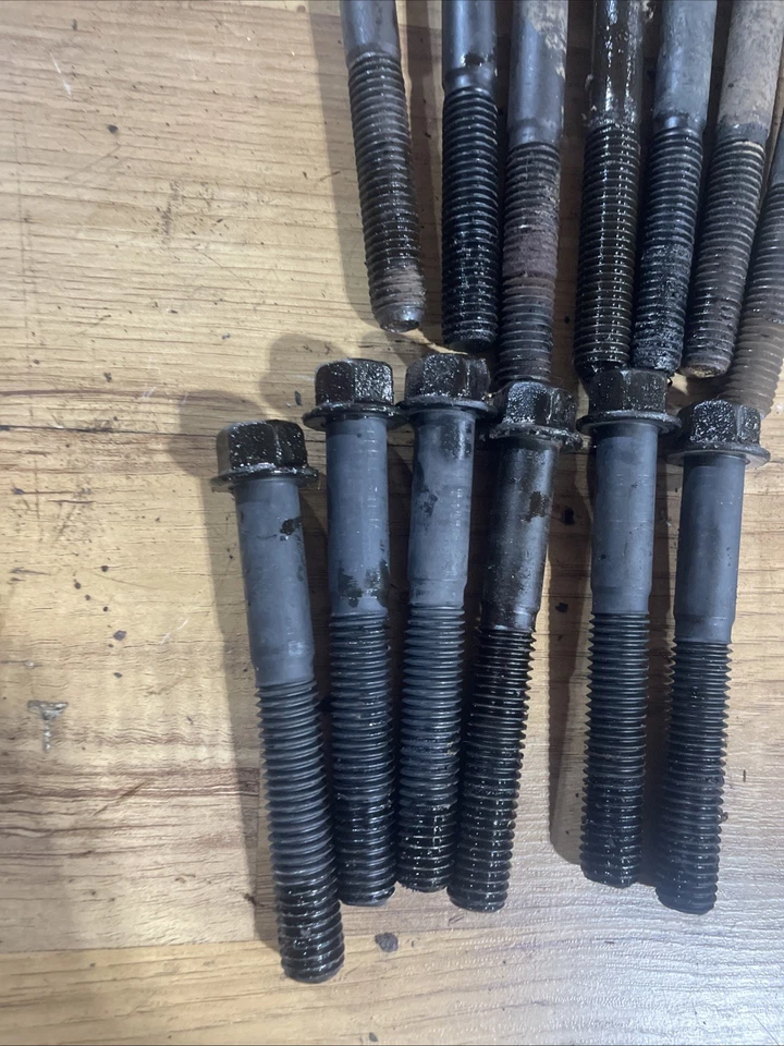 Pernos de cabeza Amc 258 6 Cyld Jeep J10 Wagoneer Cj5 4,2 l 232 Eagle? Foto 2 de 4