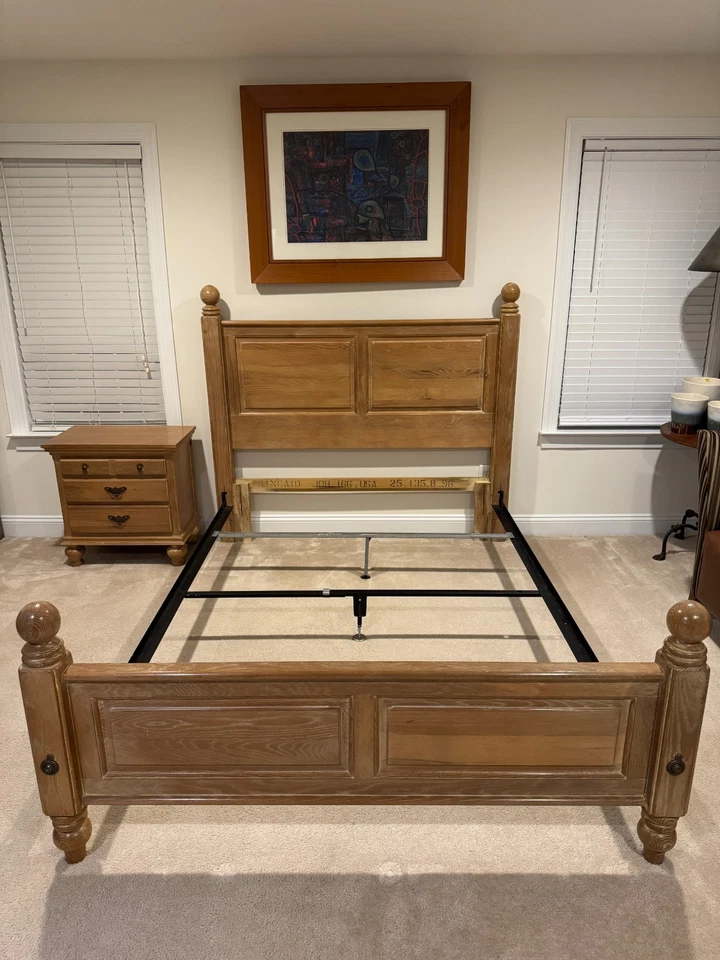 Каркас кровати Kincaid Furniture США Light Oak Queen Panel и сундук с утками неограниченное количество - Изображение 2 из 4