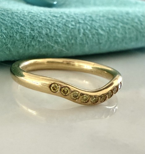 Tiffany & Co Elsa 18k Gold Peretti FANCY YELLOW Diamond Wedding Curved Band Ring - Picture 3 of 11