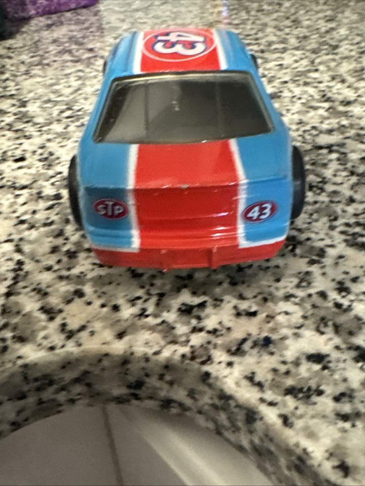 NO BOX Racing Champions 1/24 Richard Petty #43 STP Pontiac Grand Prix ...
