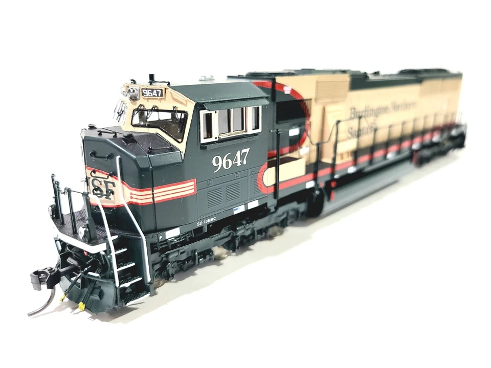 Overland OMI BNSF SD70MAC Burlington Northern Santa Fe #9647 HO Brass #6609.2 - Image 2 of 4