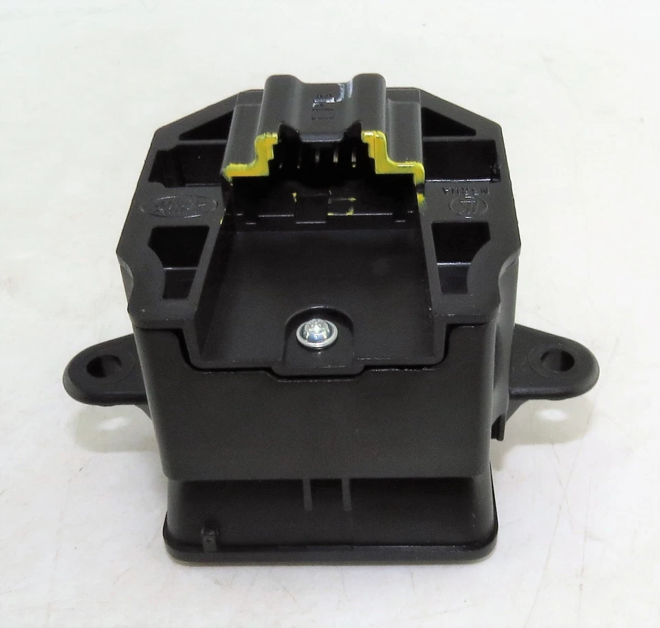 GJ32-2B623-AA Range Rover Evoque L538 Genuine Electric Parking Handbrake Switch - Image 4 of 4