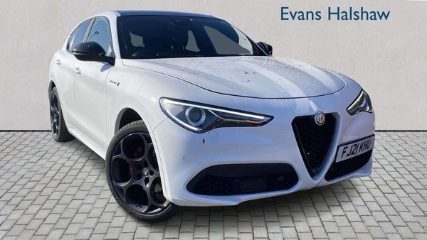 2021 Alfa Romeo Stelvio 2.0 T...