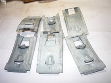 194952 Chevrolet Pontiac Rocker Panel Sill Molding Clips Lot Of 6 3690097