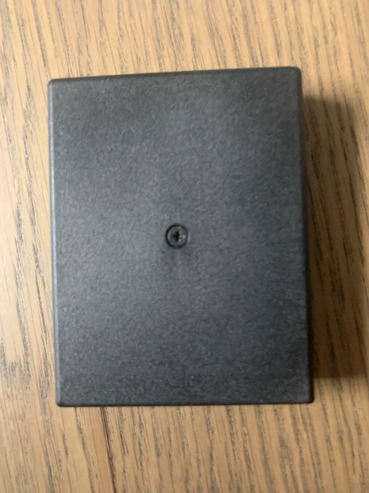 COMMODORE 64 - Atari CENTIPEDE - Game Box & Instructions & Registration - Image 3 of 4