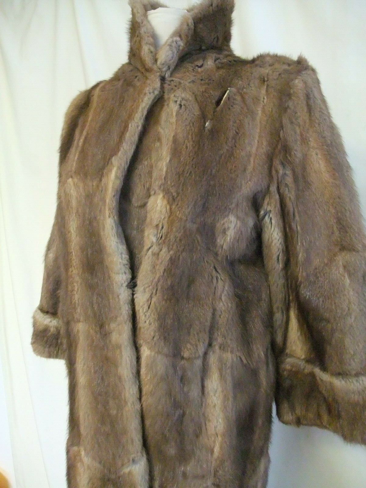 ALTRA Cappotto pelliccia donna VINTAGE senza etichetta busto 32" lunghezza 38" cravatta incrociata danni 2425