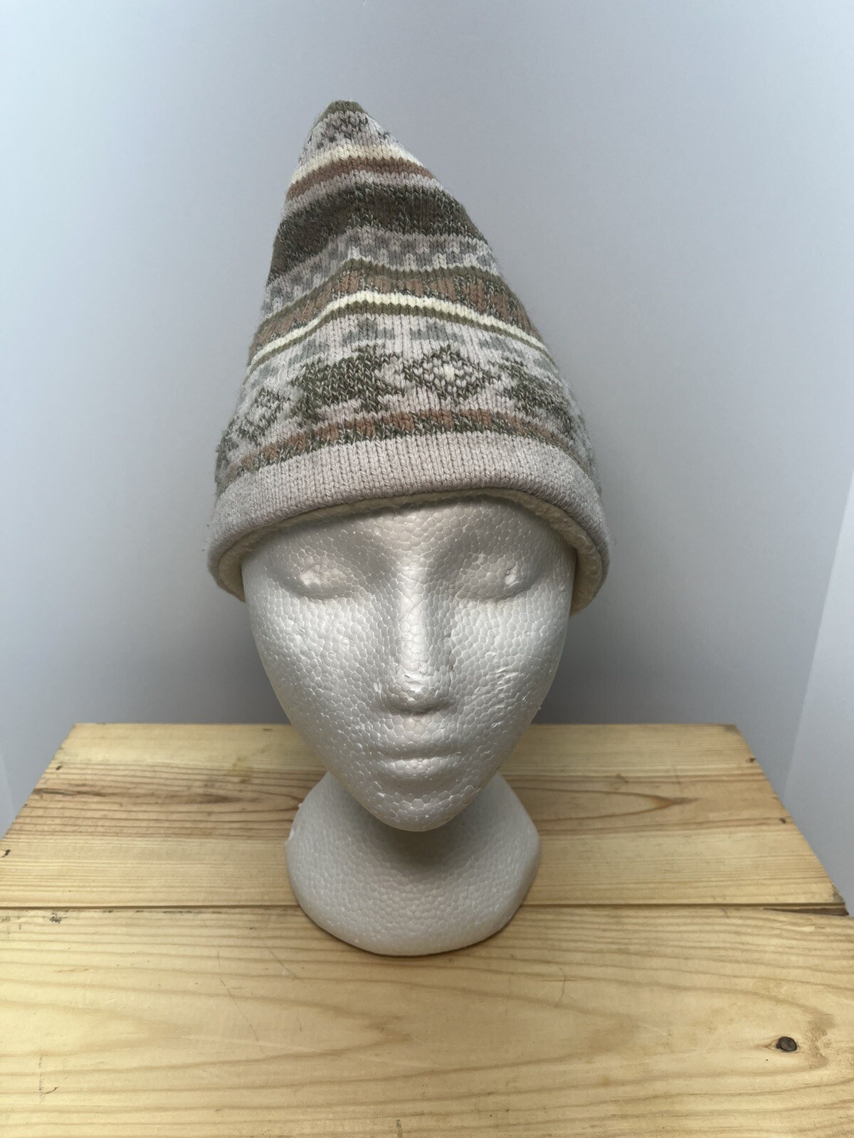 turtle fur beanie hat Beautiful Pattern - image 1