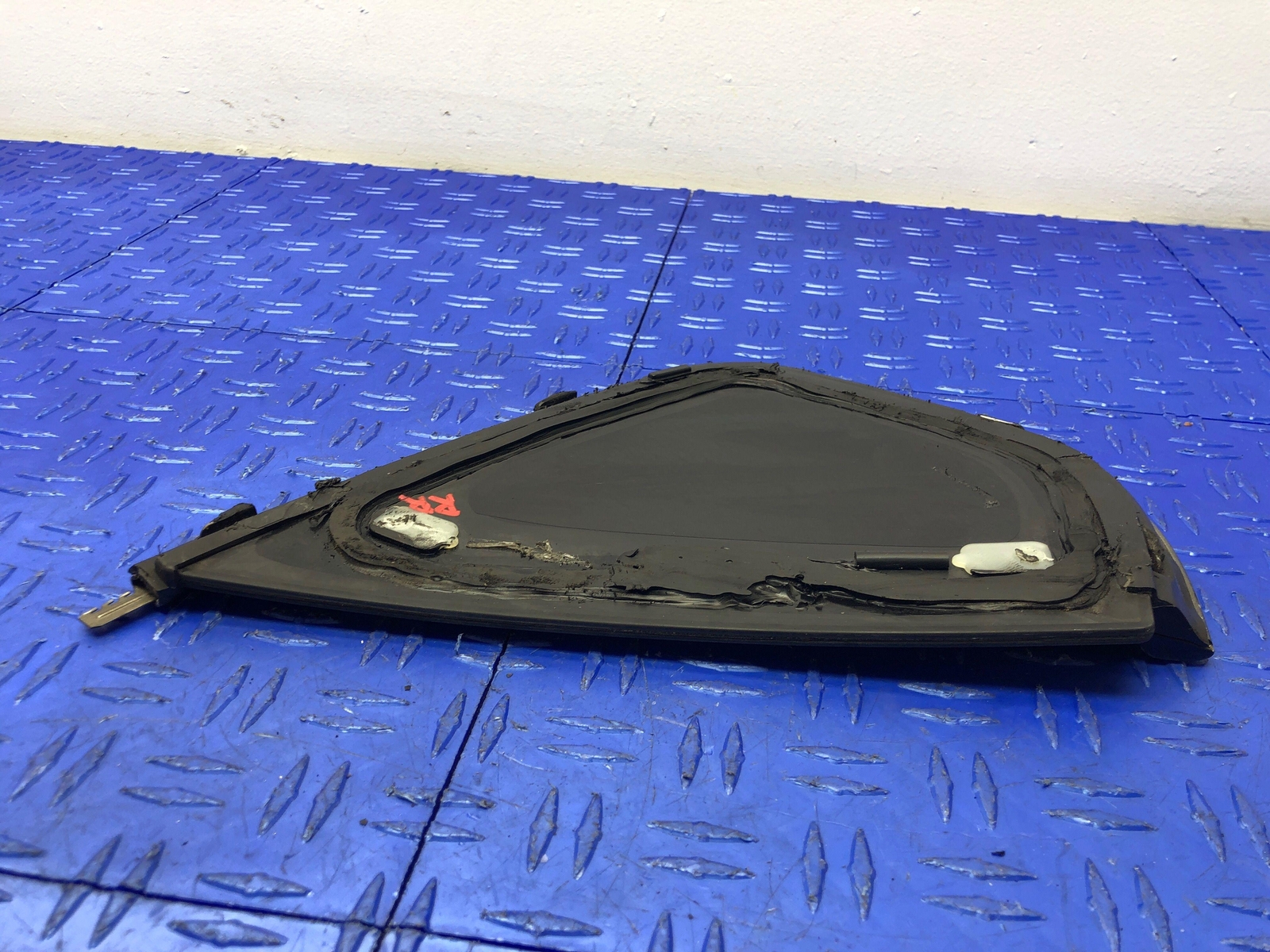 2013-2021 MASERATI QUATTROPORTE M156 RIGHT REAR QUARTER GLASS WINDOW OEM