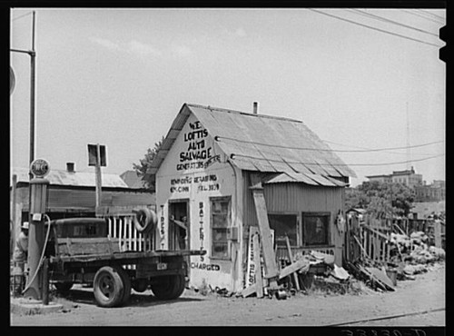Photo:Automobile salvage business. Muskogee, Oklahoma