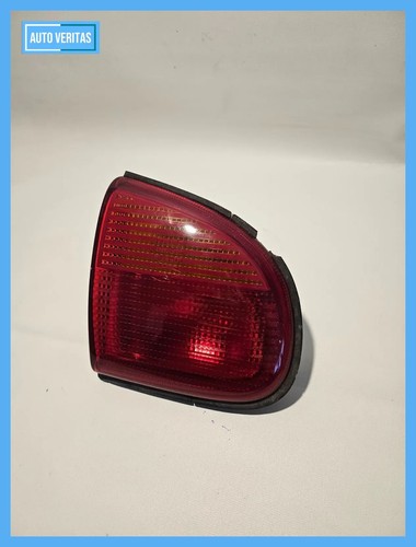 original Ford Escort rear light right inside 93AG15K258 - Picture 2 of 5