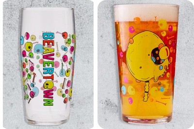 X2 NEU Beavertown Gläser Bier Geschenk Wissen Psychedelisch Weihnachten Geburtstag Box