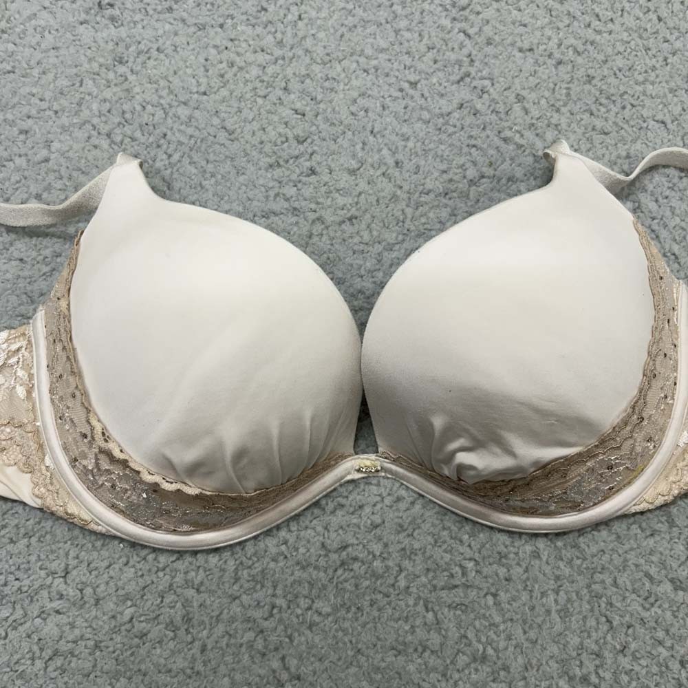 Victoria Secret Bra 34D Push Up Bra Push Up