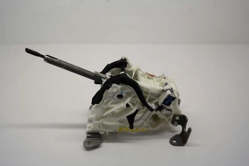 2012 Nissan Quest Transmission Shifter Shif Assembly - Image 4 of 4