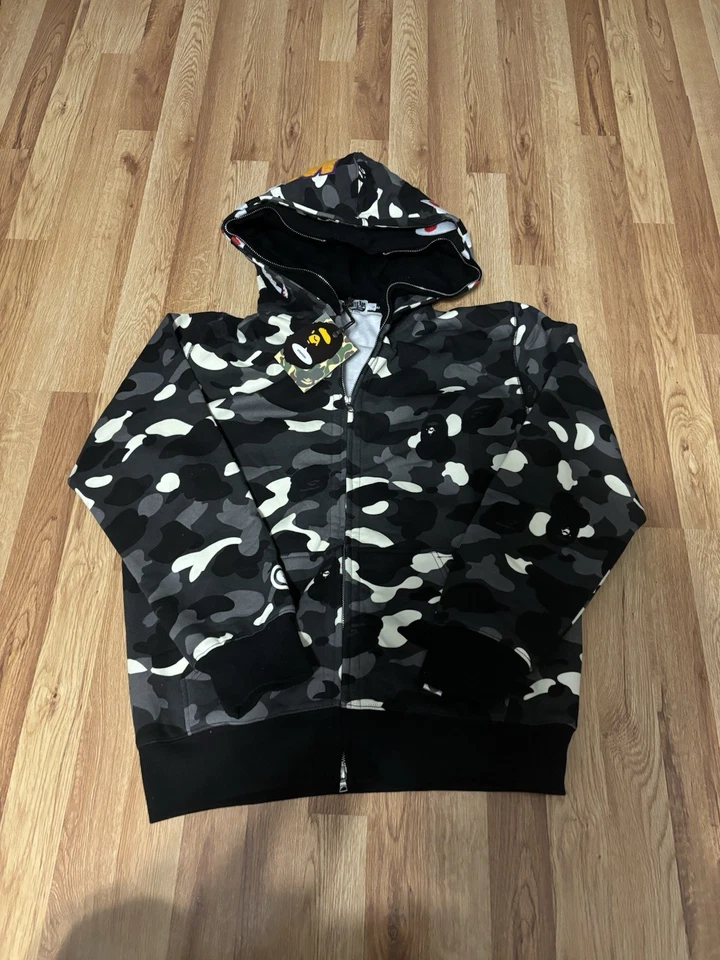 Sudadera con Capucha Cremallera Completa A Bathing Ape City Brilla en la Oscuridad Camuflada Tiburón Talla Grande Foto 4 de 4