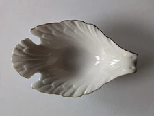 Lenox Dove Candy / Nut 8" Dish Hand Crafted Off White Color with 24k Gold Trim