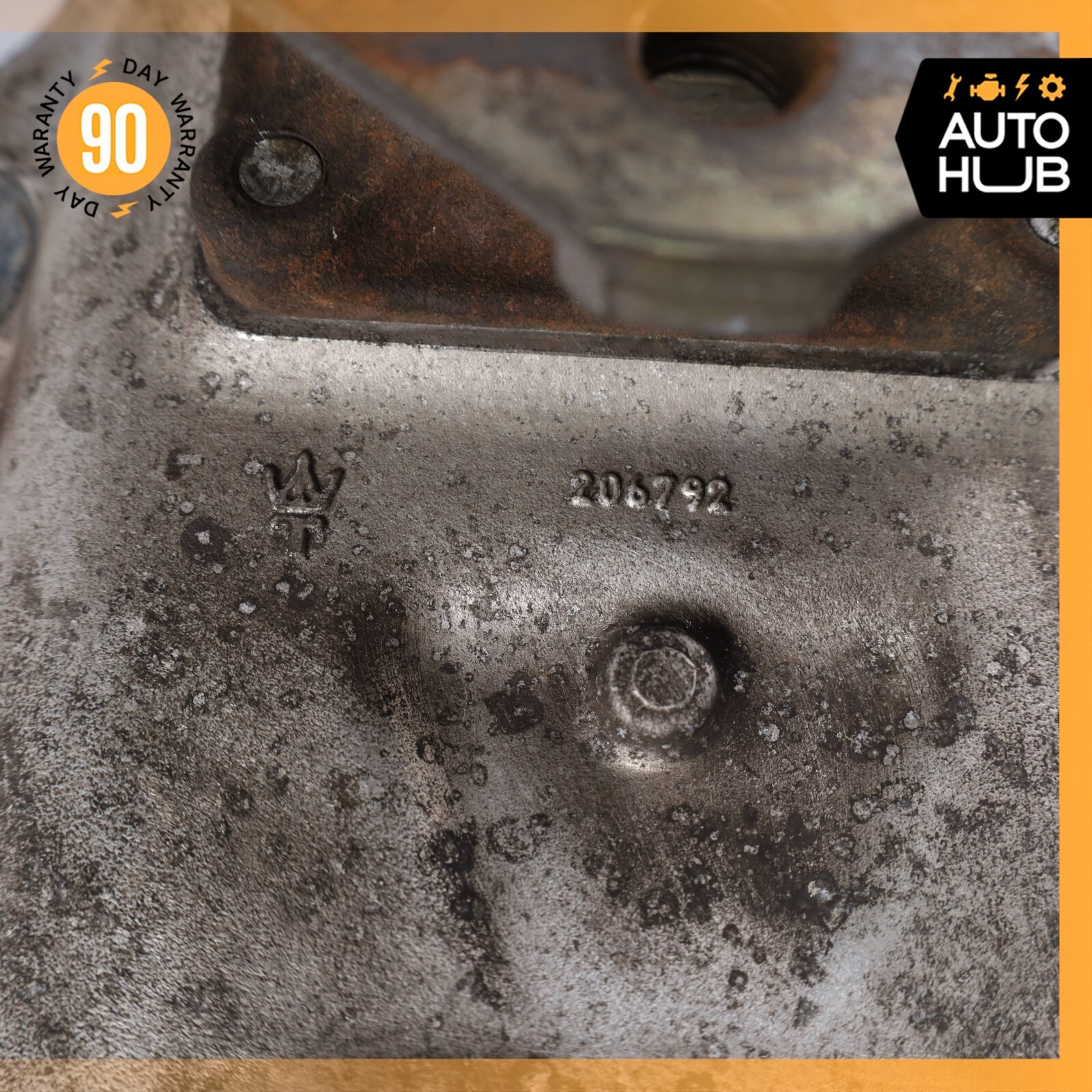 03-10 Maserati Quattroporte M139 Front Right Side Spindle Knuckle Hub OEM