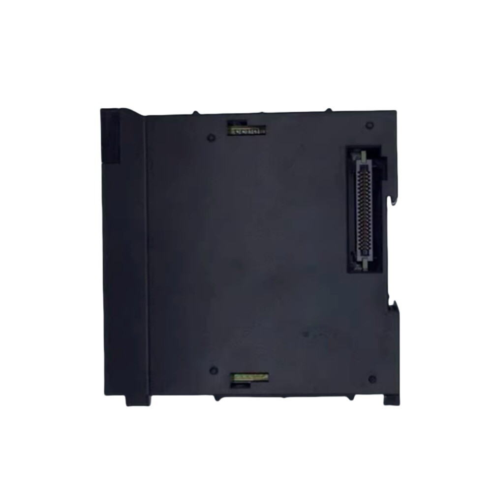 1PC Keyence KV-7000C Host Module KV7000C Brand new Free shipping