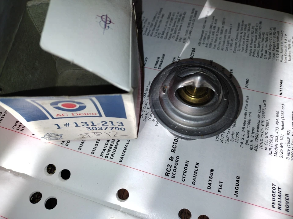 ENGINE THERMOSTAT - BMC BEDFORD AUSTIN COMMERCIAL - PERKINS 6-354 / 6.354 DIESEL - Image 2 of 4