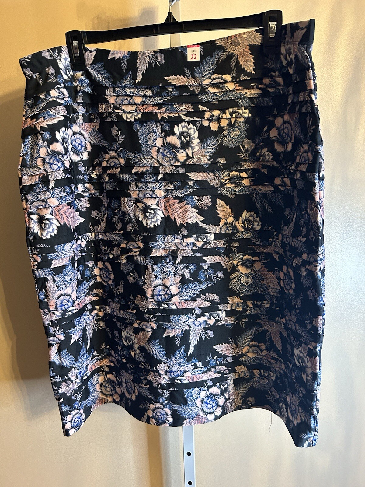 Picture 2 of 12