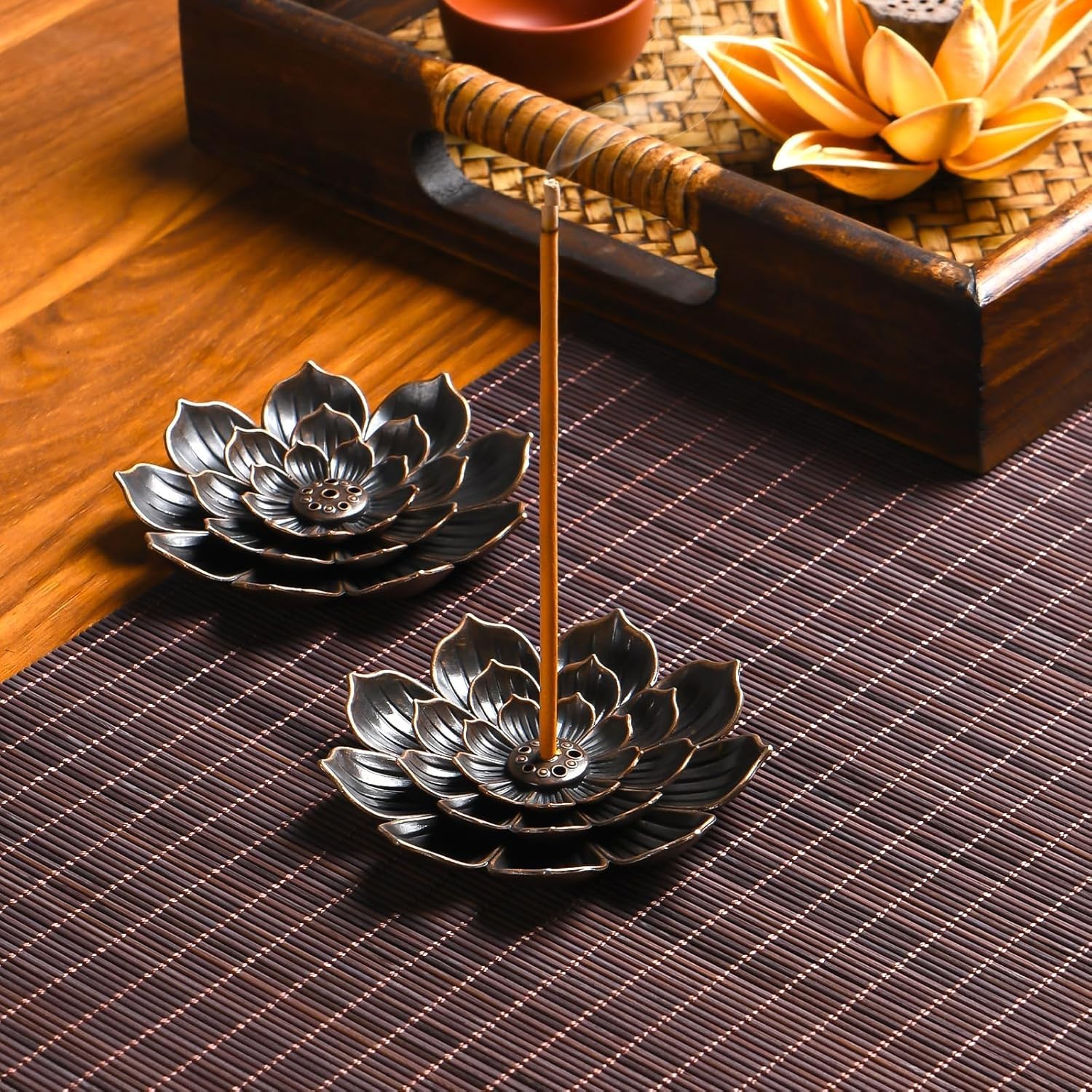 Durable Zinc Lotus Incense Burner with Detachable Ash Catcher - Peaceful Decor