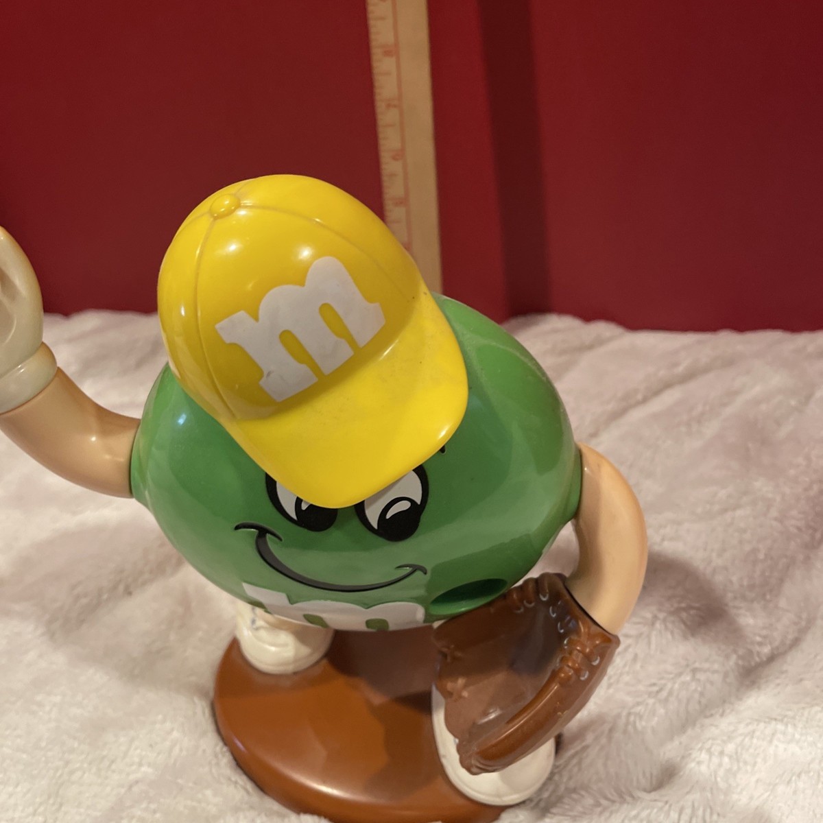 1995 M&M's Limited Edition Sports Baseball Player Candy Dispenser