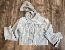 Girls Hooded Jean Jacket Cat  Jack Light Wash Blue NWT Medium 8 Snap Buttons
