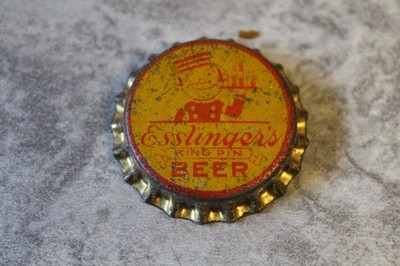 VINTAGE ESSLINGER'S BEER BOTTLE CAP PHILA P.A.#1