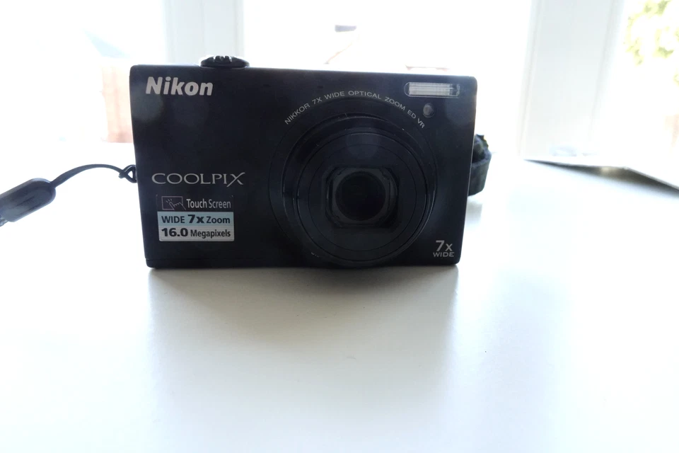 Nikon Coolpix S6100 16MP Digital Camera - Boxed (U), photo 2 of 5