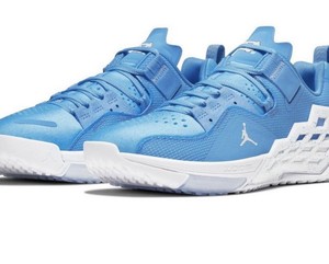 unc tar heels nike shoes