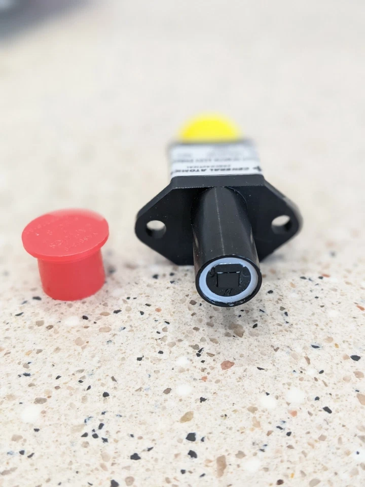 Nuevo sensor de velocidad tacómetro General Atomics UPA43150, 6680-01-518-9998 Foto 4 de 4